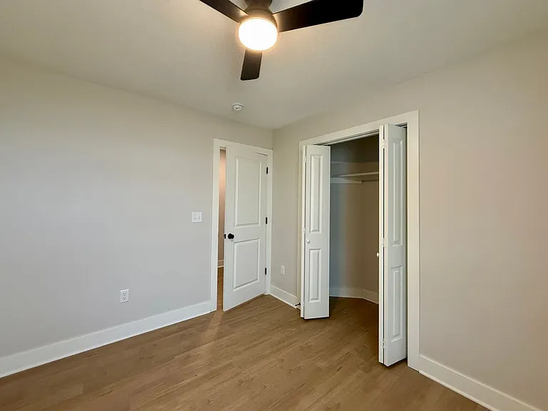 765 N Kansas Ct — Photo 21