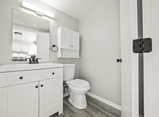 33011 Truman Rd, Rockwood, MI 48173