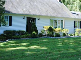 2 Scarborough Rd, Briarcliff Manor, NY 10510