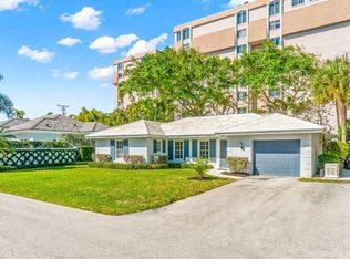 1035 Bermuda Gardens Rd, Delray Beach, FL 33483