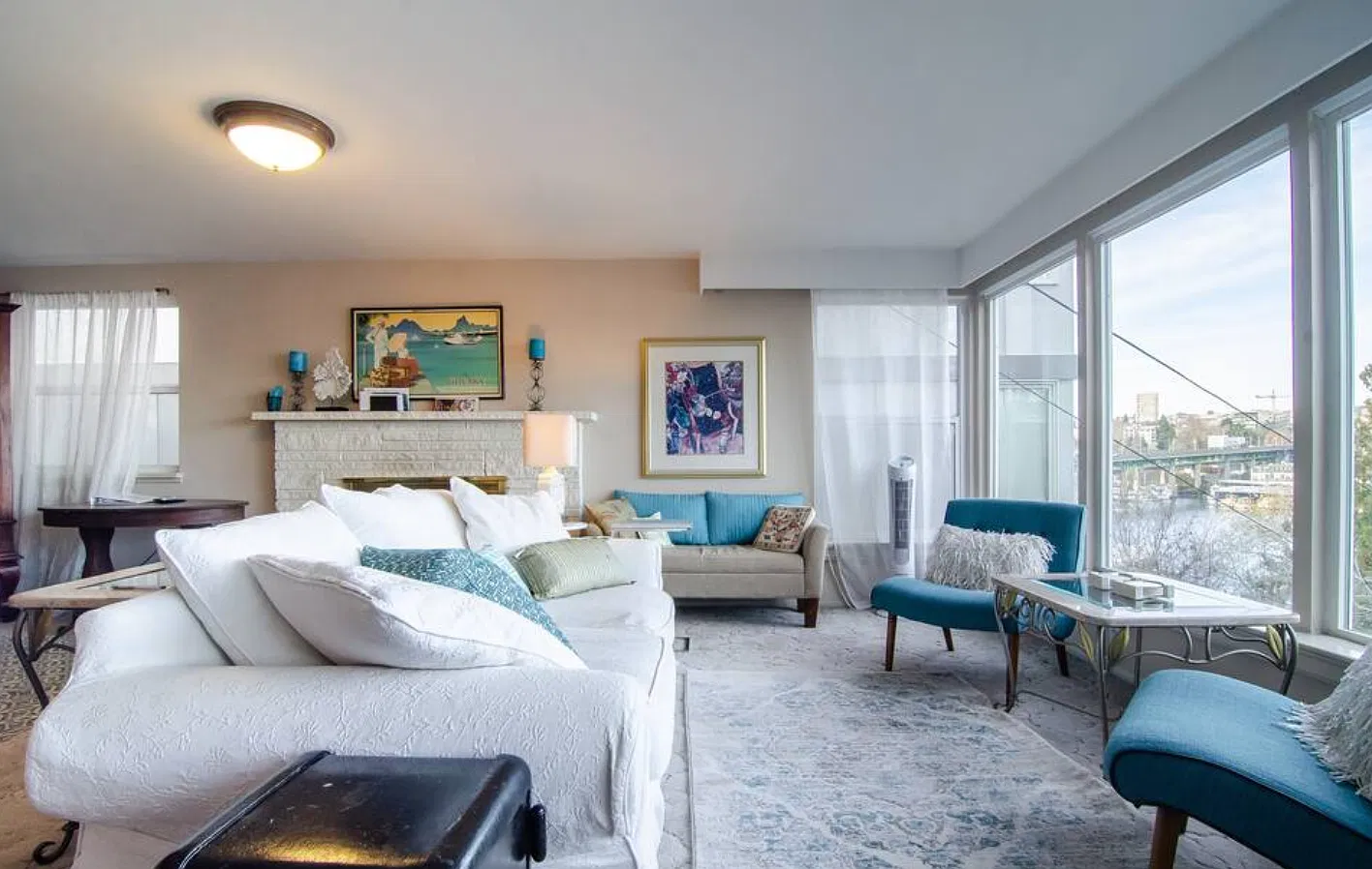 2 bed, 1.5 bath, 1000 sqft, $4,250 — Photo 4