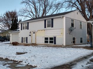3304 S Phillips Ave, Sioux Falls, SD 57105