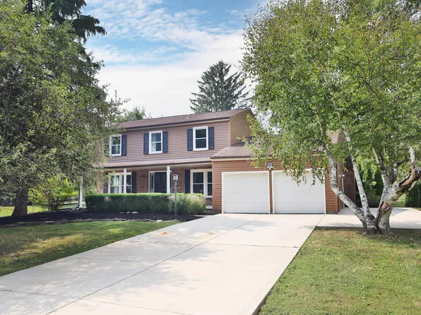 885 Old Farm Rd, Columbus, OH 43213