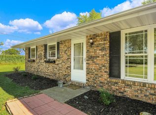 12372 County Road 148, Syracuse, IN 46567