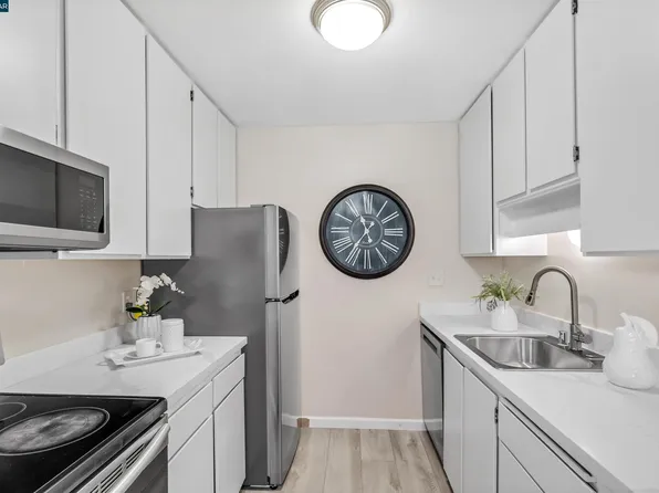 1060 Oak Grove Rd APT 57, Concord, CA 94518