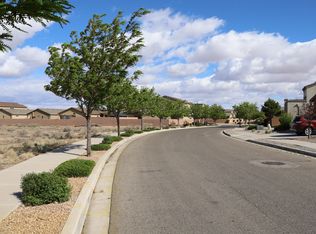 1025 Picton St NE, Rio Rancho, NM 87144