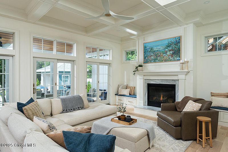 4th image of 30 Catalina Drive