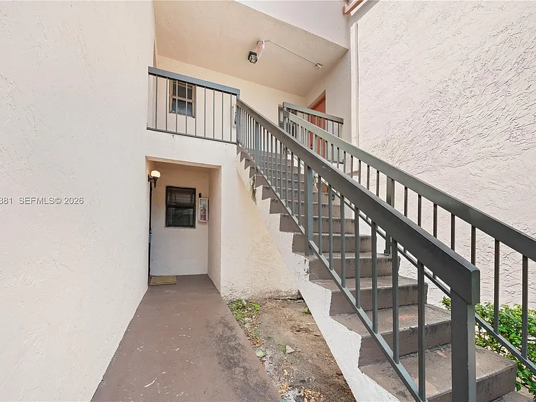 20905 NE 8th Ct #101-36 — Photo 27