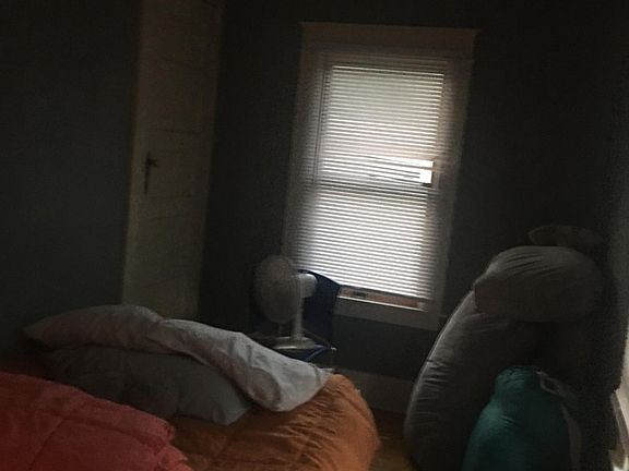 4th image of 418 S Huron St #418