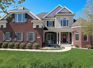 1705 Daily Dr, Waunakee, WI 53597