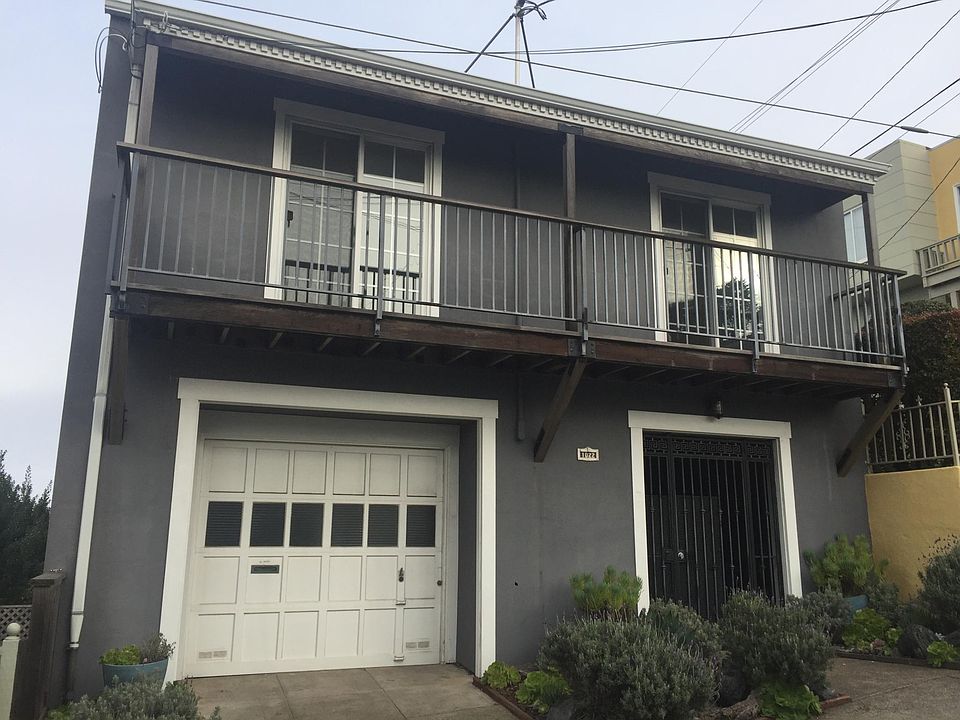 Front of house. Note the porch with ocean views on 2nd story