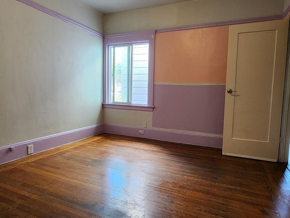 1st image of 1470 Thomas Ave