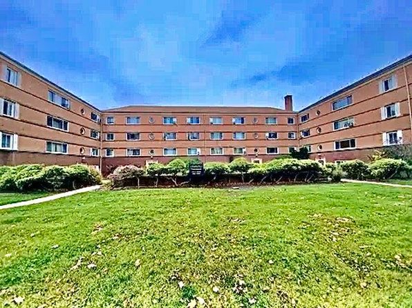 1112 N Harlem Ave APT 3