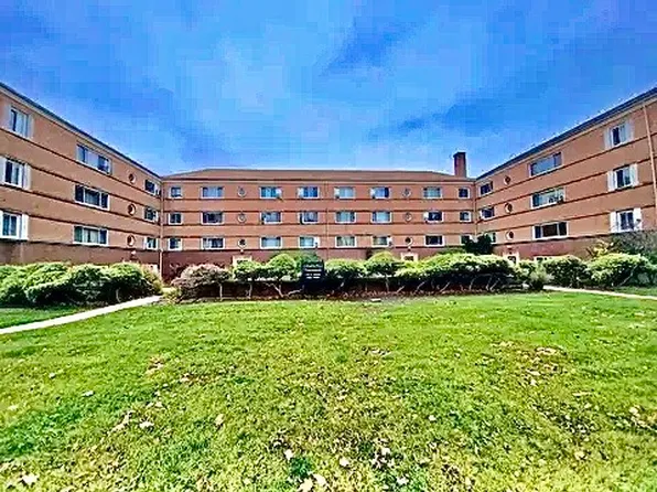 1112 N Harlem Ave APT 3, River Forest, IL 60305