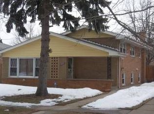 633 E 152nd St, Dolton, IL