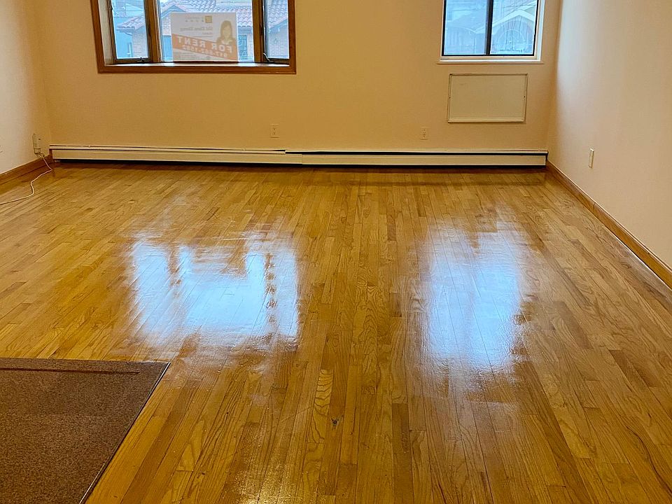 1st image of 1132 128th St #3