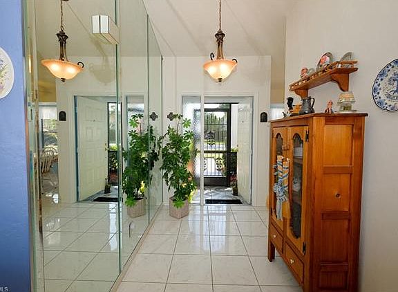 3rd image of 13256 Radcliffe Dr