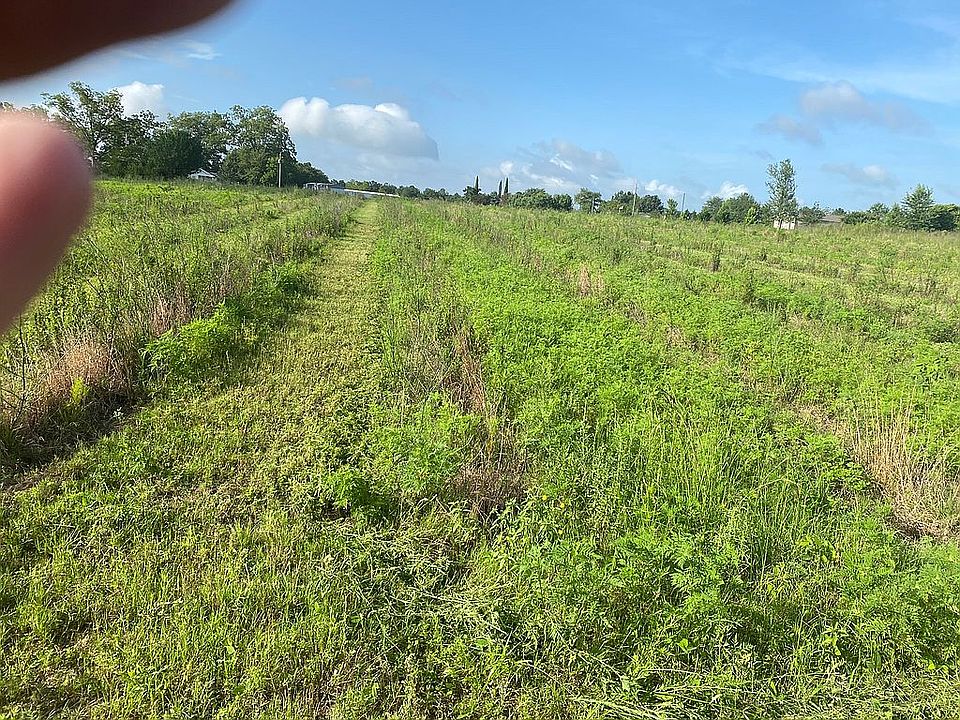 2nd image of 580 Hartzog Rd