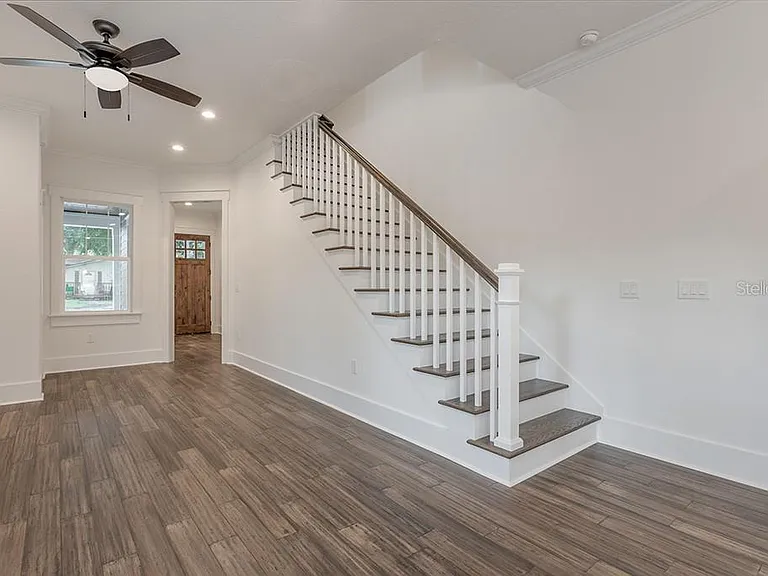 1408 E Curtis St #B — Photo 22