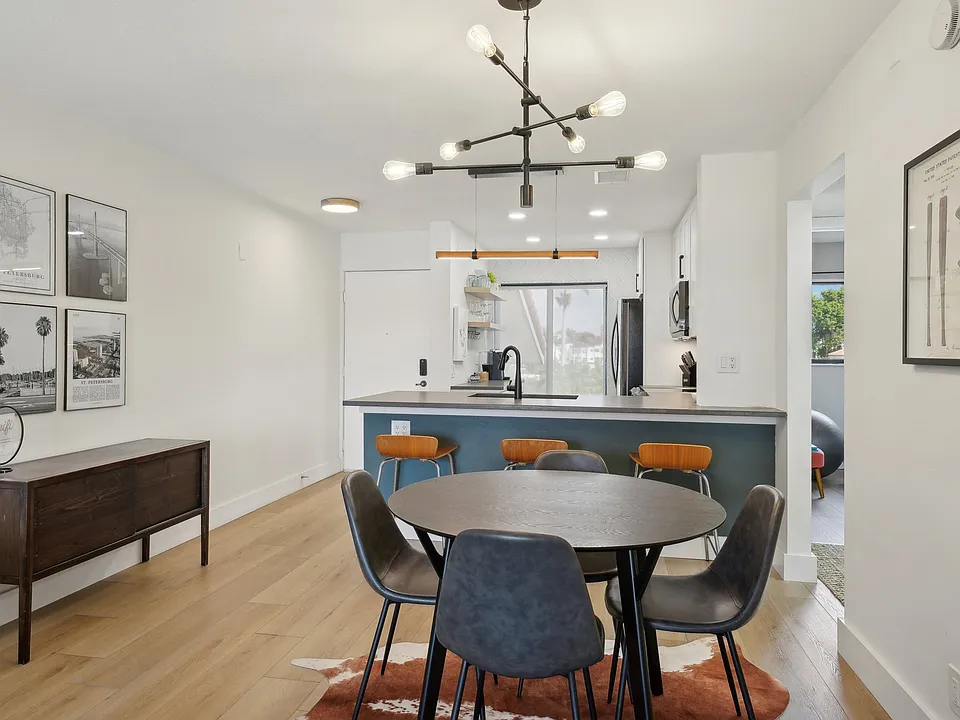 Bright, open dining/living concept.