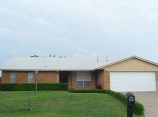 7614 NW Baldwin Ave, Lawton, OK 73505