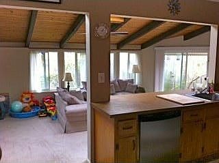 4th image of 327 Seaside Dr