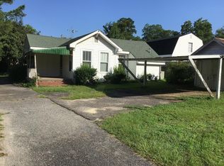 178 Lee St, Wagener, SC 29164