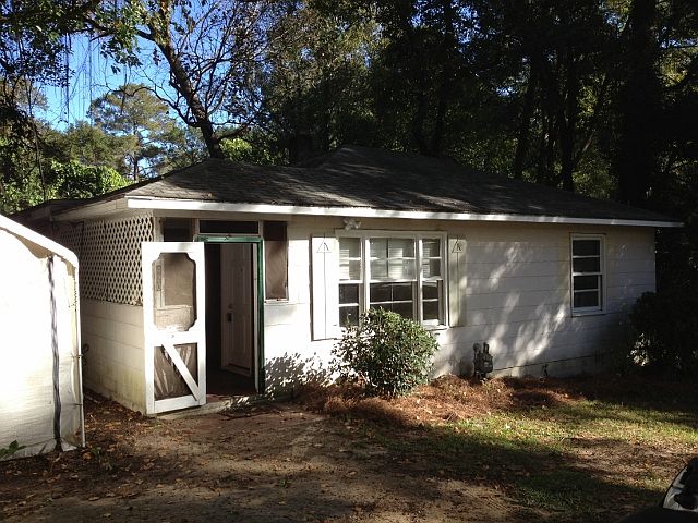 1st image of 420 Glenview Dr
