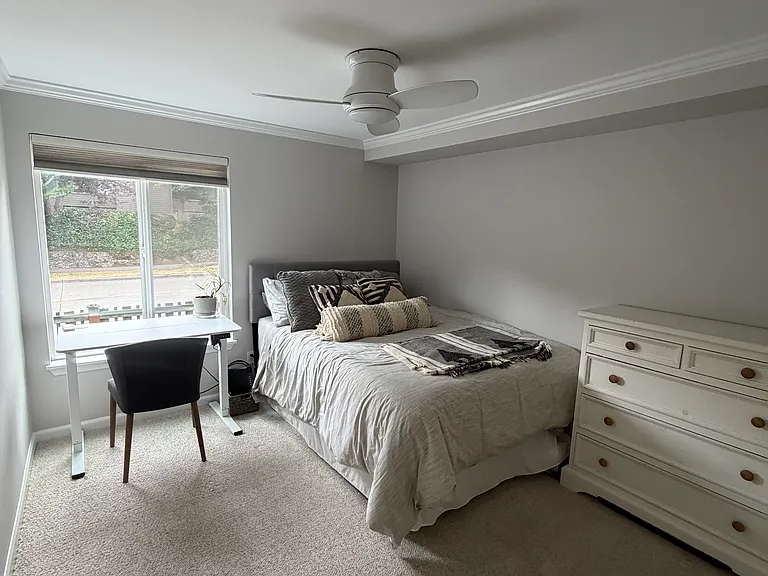 3661 Phinney Ave N #209 — Photo 7