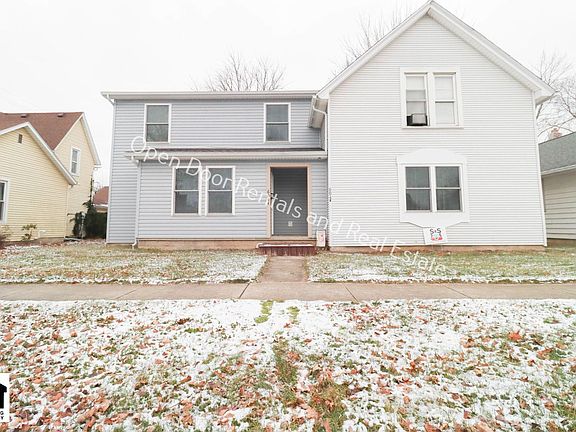 2nd image of 604 E 9th St #A
