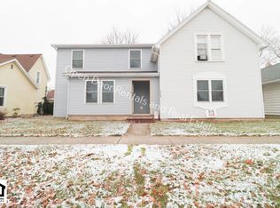 604 E 9th St #A, Auburn, IN 46706