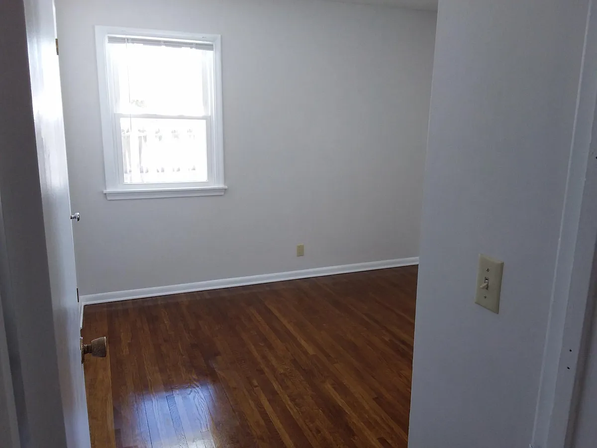 Building Photo - 3807 Baillif Pl