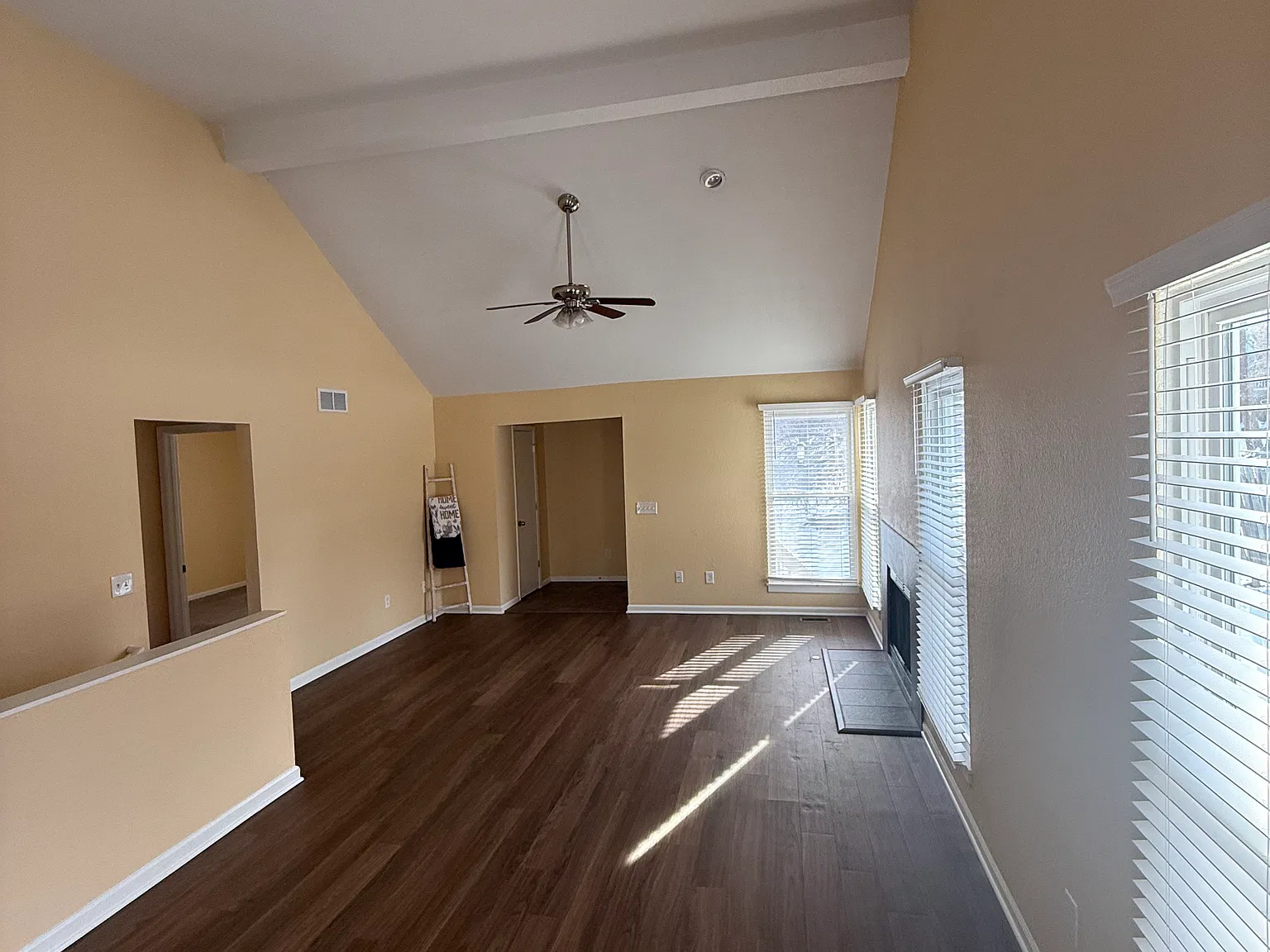 3 bed, 1750 sqft, $2,200 — Photo 4