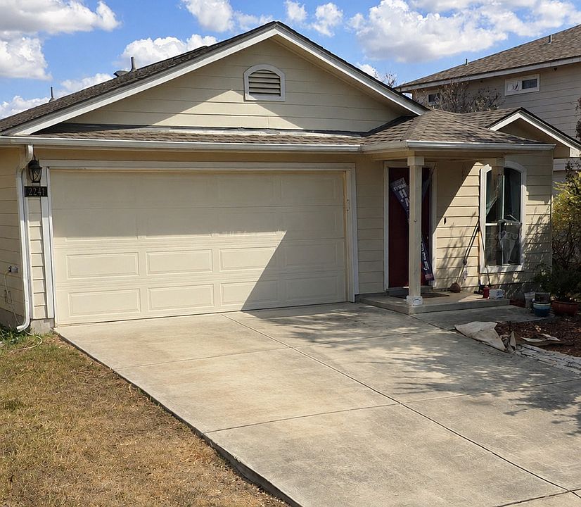 1st image of 2241 Stoneleigh