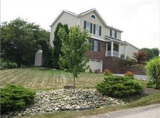 619 Northaven Cir, Glenshaw, PA