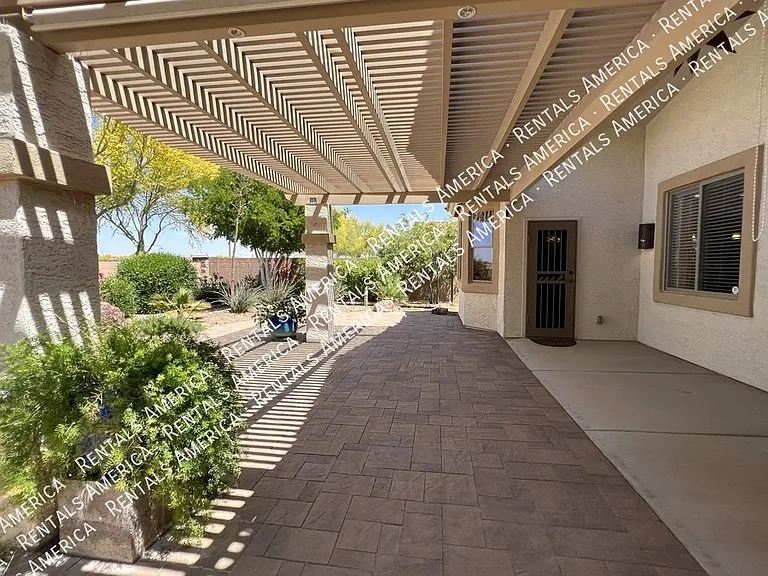 1536 E Fontana Dr — Photo 53