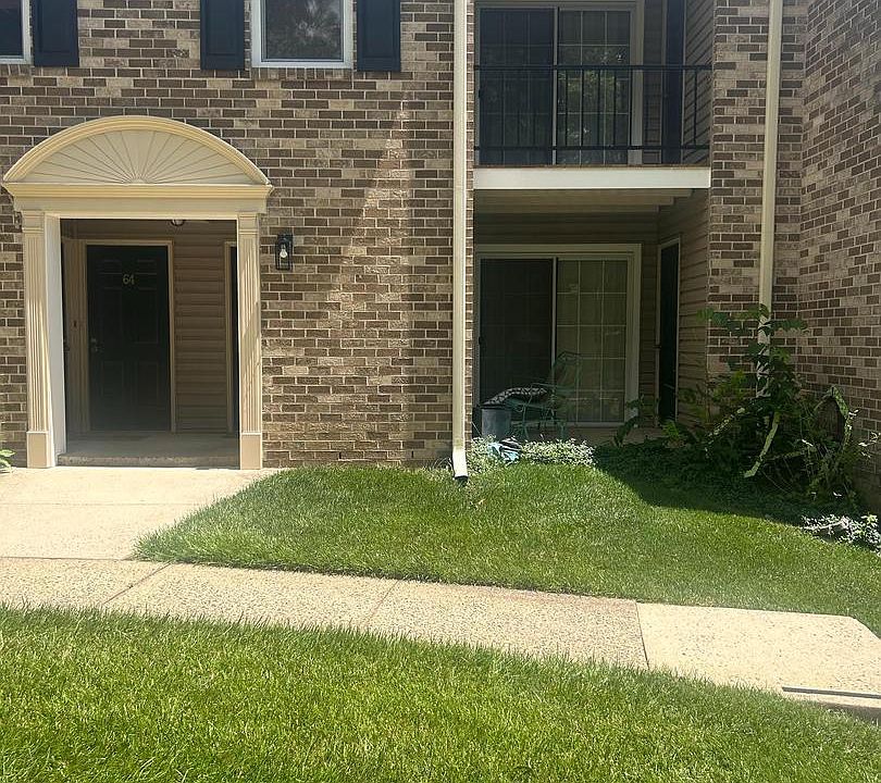 1st image of 62 Ramsgate Ct Building 211-U-62