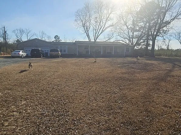 7129 Marks Rd, Cameron, NC 28326