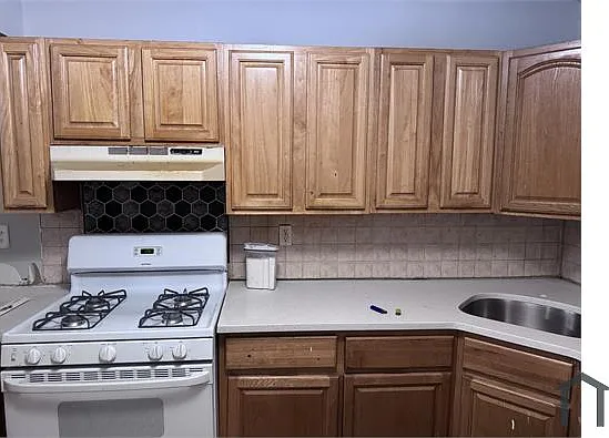 1127 McBride St #2 — Photo 8