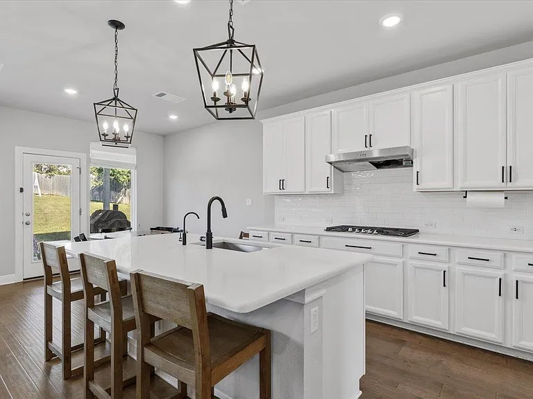 1317 Highwater Dr — Photo 13
