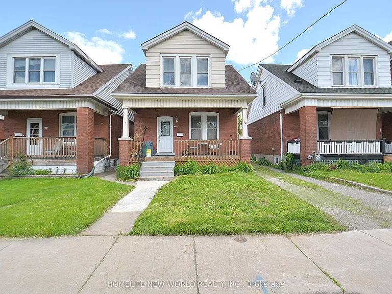 102 Belmont Ave #LOWER — Photo 1