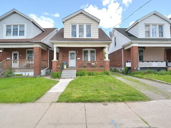 102 Belmont Ave, Hamilton, ON L8L 7M1