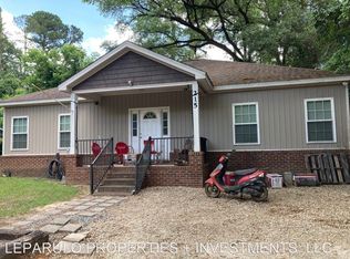 215 N Lipona Rd, Tallahassee, FL 32304