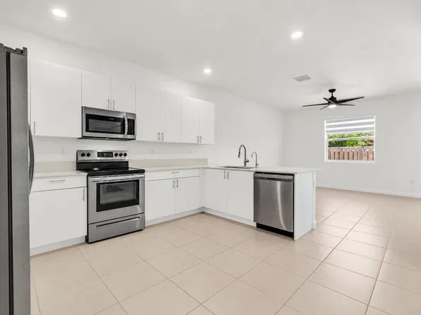 16229 SW 288th Terrace, Homestead, FL 33033