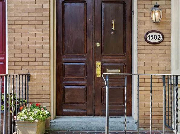 1302 W 9th St, Wilmington, DE 19806