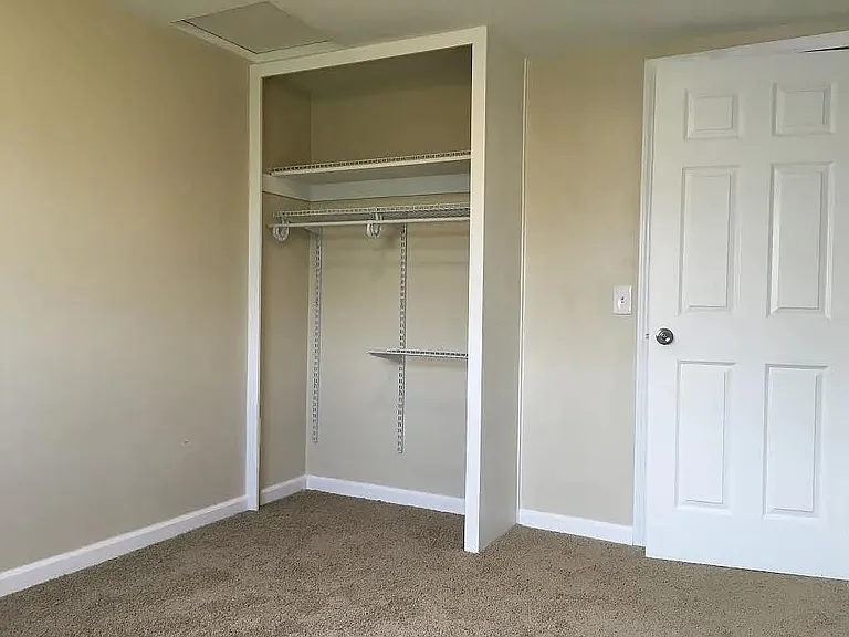 337 Potomac Ave — Photo 7