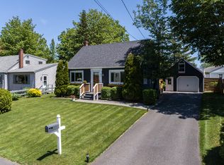 93 Merrymeeting Rd, Brunswick, ME 04011