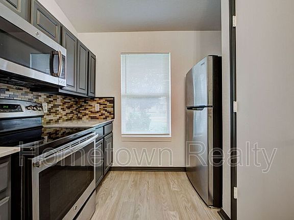 5th image of 1716 NW 150th Ter