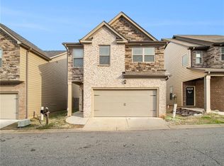 6002 Nile Ct, College Park, GA