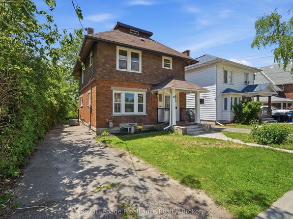 82 Marmora St, Quinte West, ON K8V 2J1